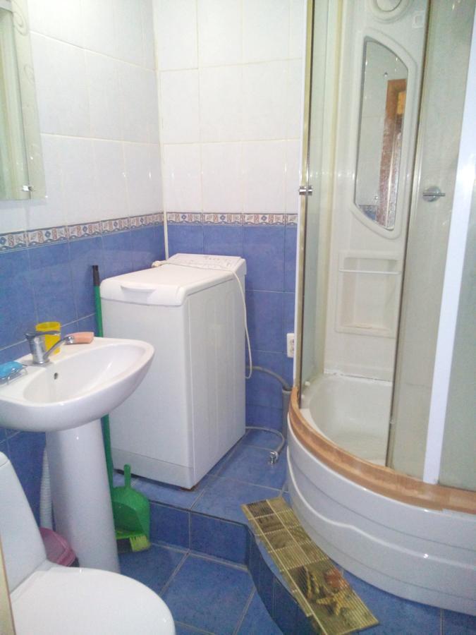 צ'רניהיב Apartment On Prospekt Peremogi מראה חיצוני תמונה